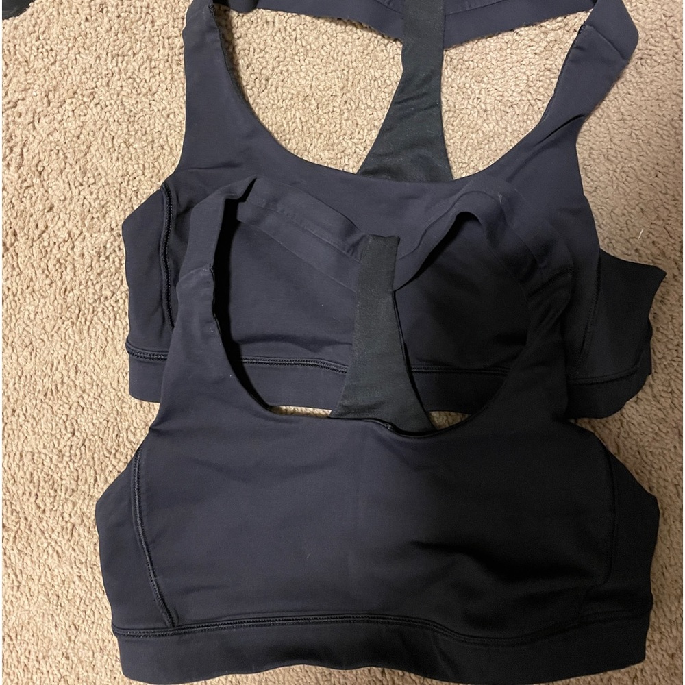 Lululemon bra 2 exact same both size 6